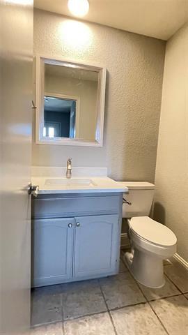 Building Photo - 2217 Roman Ct