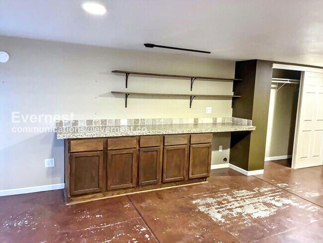 Building Photo - 3907 Heatherwood Cir