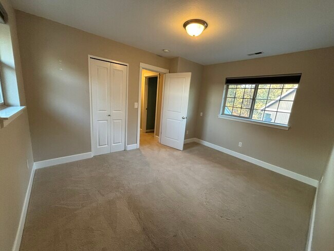 Building Photo - 61208 Brittle Bush St