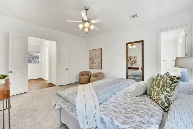 Building Photo - 8216 Bethpage Dr