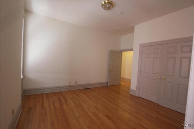 Building Photo - 3643 Shenandoah Ave