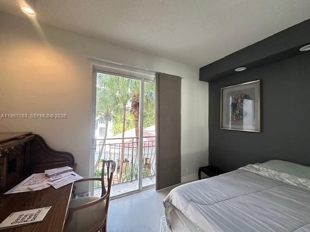 Building Photo - 3900 Island Blvd