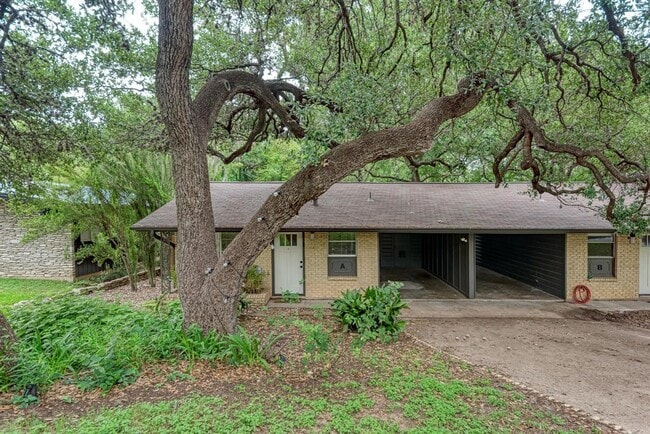Building Photo - 1612 Elmhurst Dr
