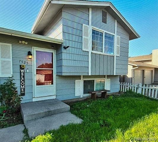 Building Photo - 7525 Vineland Trail