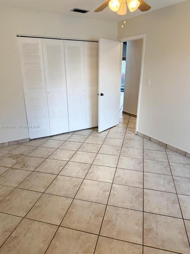 Building Photo - 9119 SW 129th Ln
