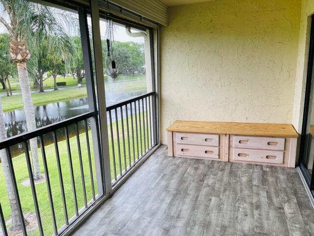 Building Photo - 3386 Lucerne Park Dr