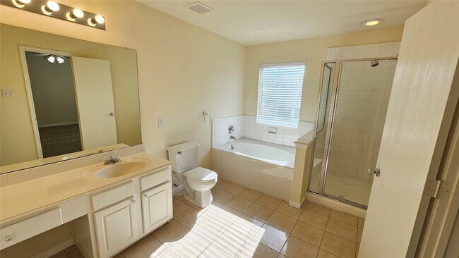 Building Photo - 7918 Barnes Ridge Ln