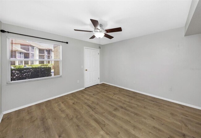 Building Photo - 2400 Feather Sound Dr