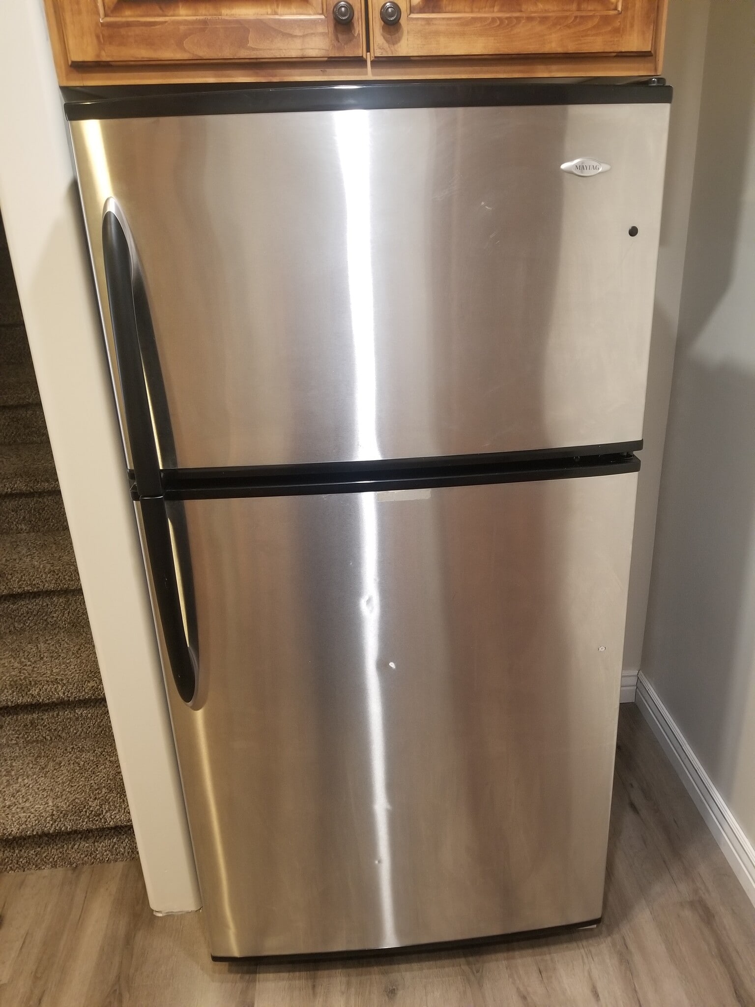 Refrigerator/Freezer 1 - 39 N Archmore St