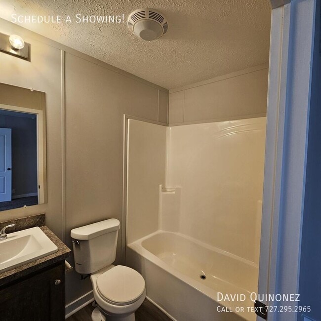 Building Photo - 5603 Kelso-