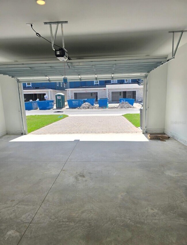 Building Photo - 5191 Loyalty Dr