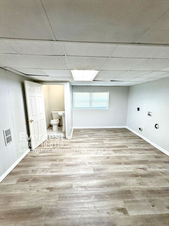 Building Photo - 2720 Old Spanish Trail