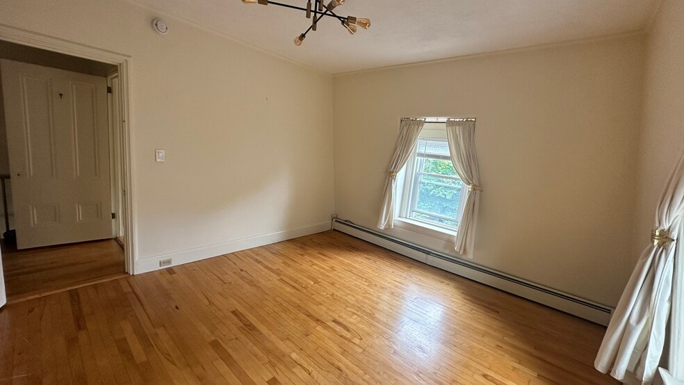 Spacious Bedroom - 130 Emery St