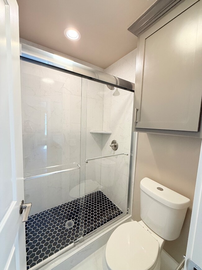 Building Photo - 516 Nabi Dr