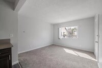Building Photo - 626 W 54th St