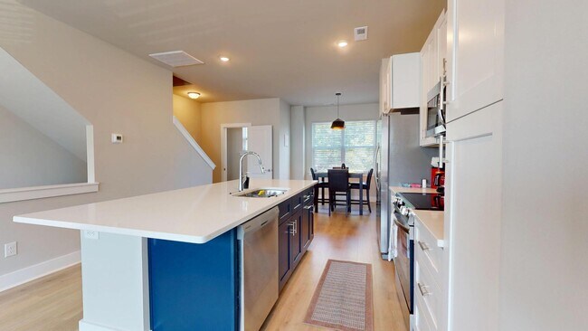 Building Photo - 4110 Salient St