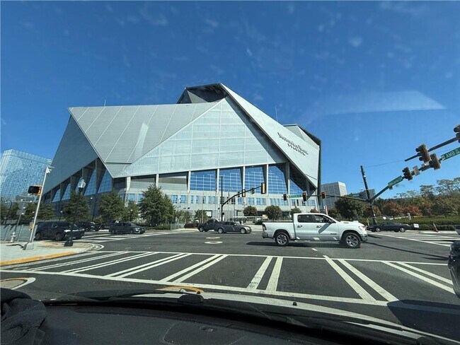 Building Photo - 117 Vine St SW