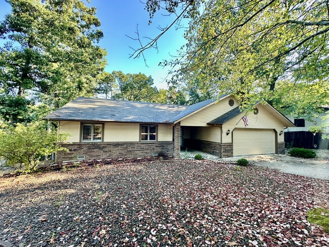 Building Photo - 25 N Cerney Ln