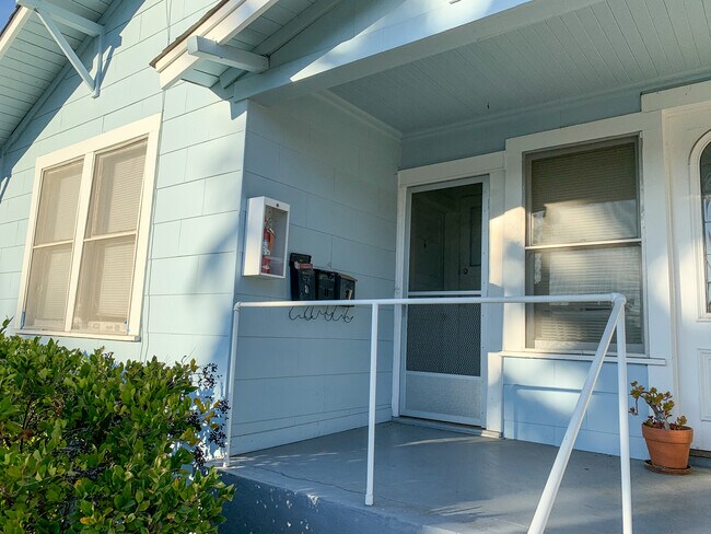 Primary Photo - 250 Loreto St