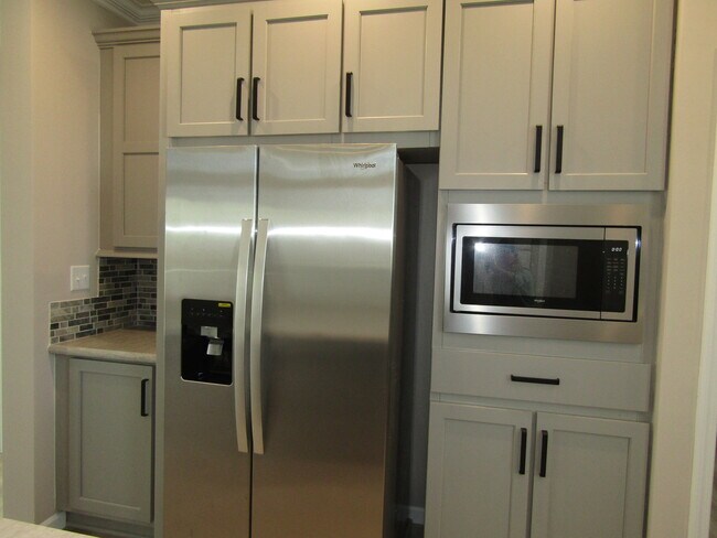 Building Photo - 1 Palo Ct