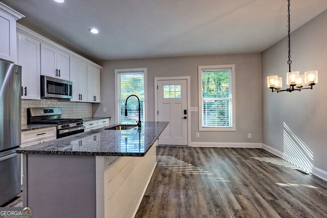 Building Photo - 18 Living Waters Wy