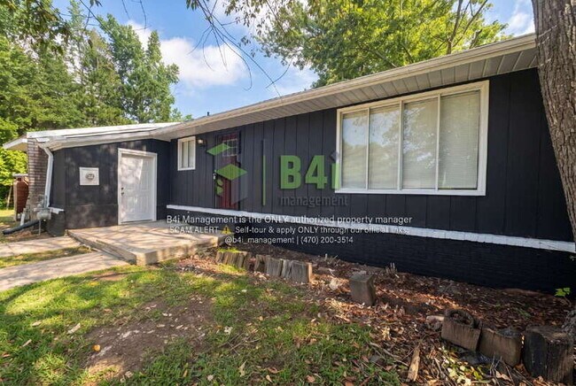 Building Photo - 716 Dunaire Way