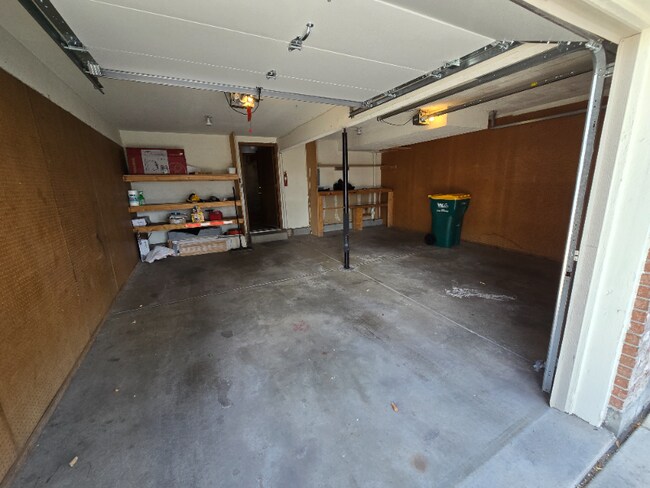 Building Photo - 1470 S Quebec Way