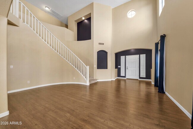 Building Photo - 3635 N 132nd Dr