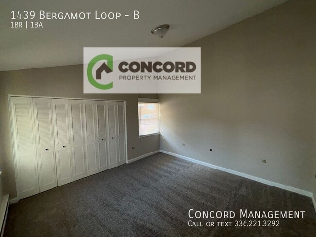 Building Photo - 1439 Bergamot Loop