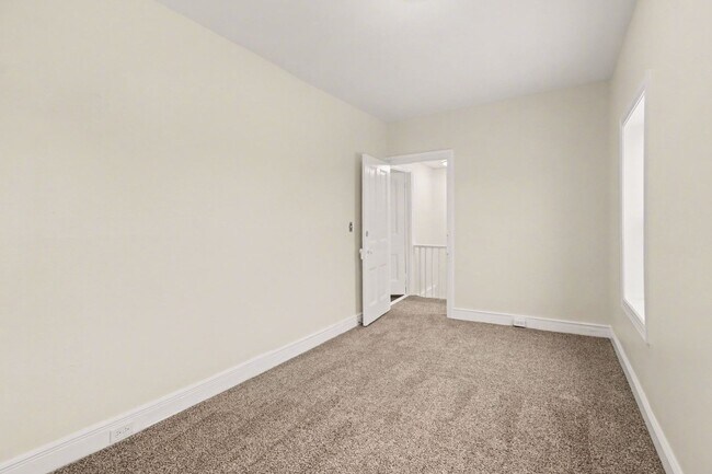 Building Photo - 145 S Pitt St