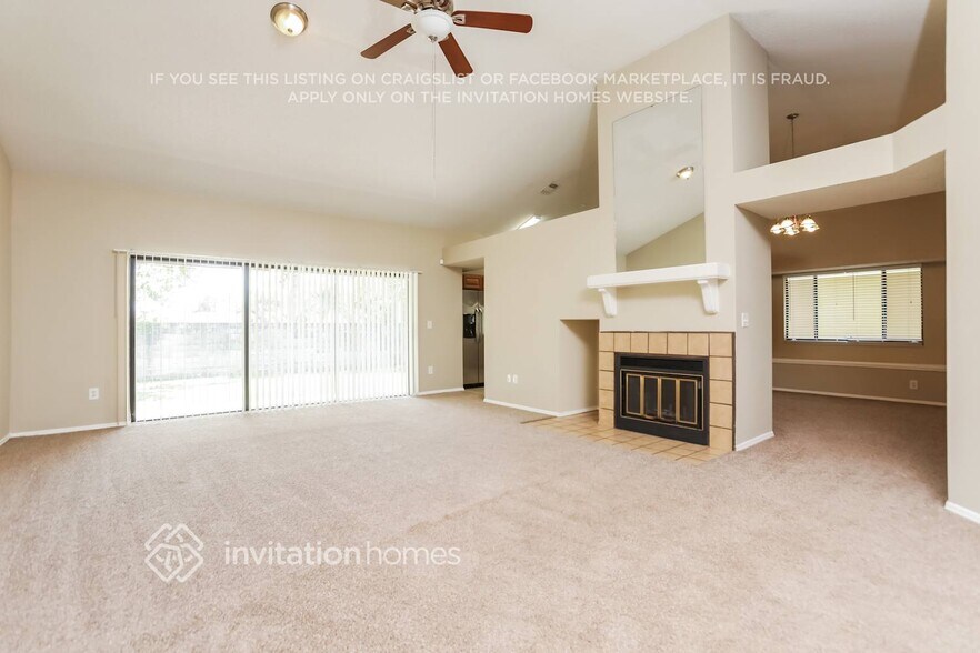 Building Photo - 524 Silvergate Loop