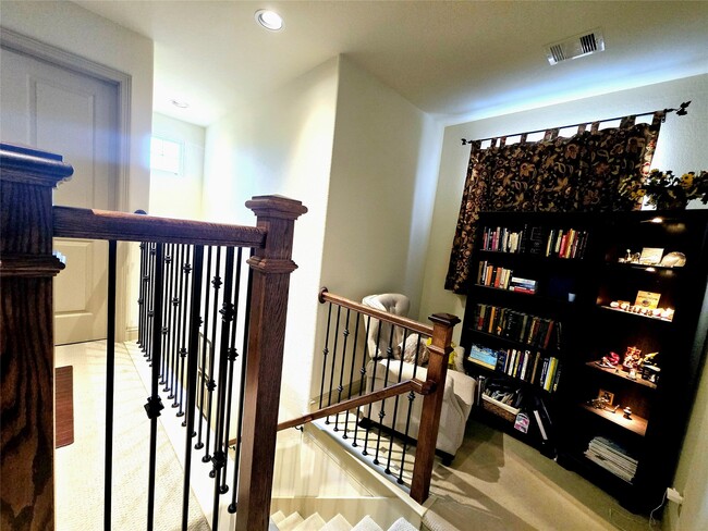 Building Photo - 4922 Summer Manor Ln