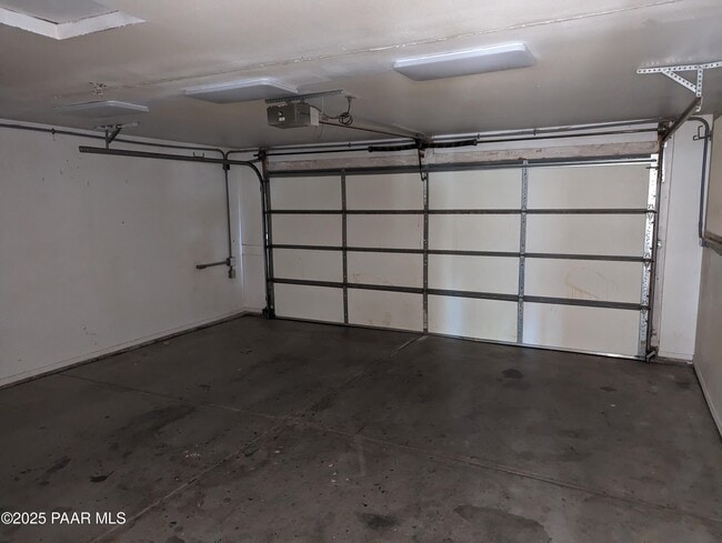 Building Photo - 4381 N Lone Cactus Dr