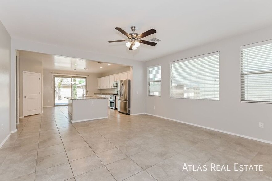 Building Photo - 7184 S Paseo Monte Verde