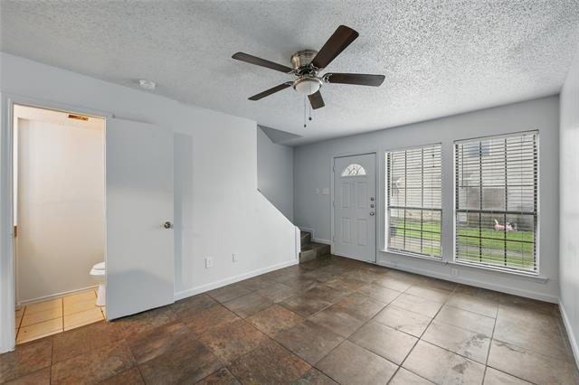 Building Photo - 4923 Miller Ave