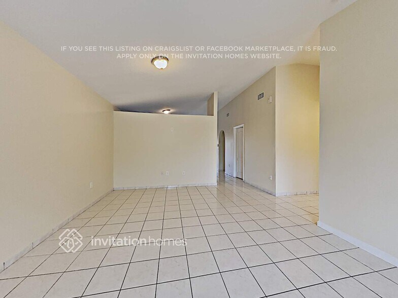 Building Photo - 16802 SW 143rd Pl