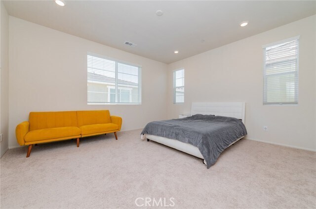 Building Photo - 40277 Birchfield Dr