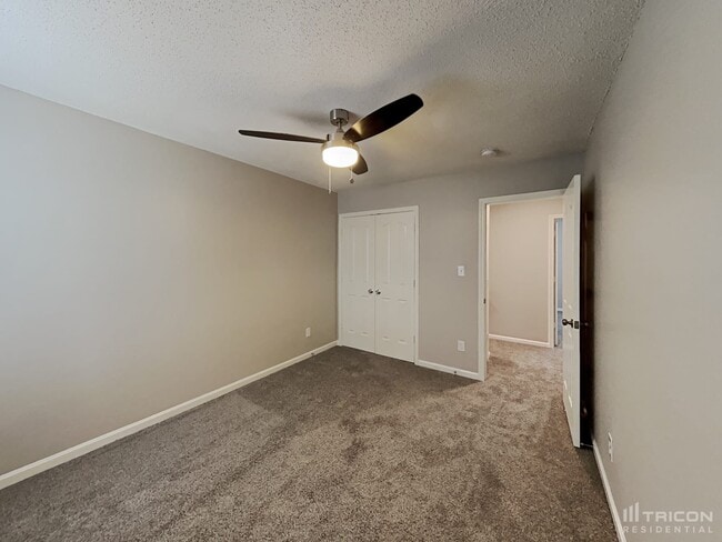 Building Photo - 11350 Northwoods Forest Dr