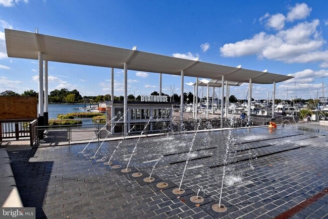 Building Photo - 73 G St SW