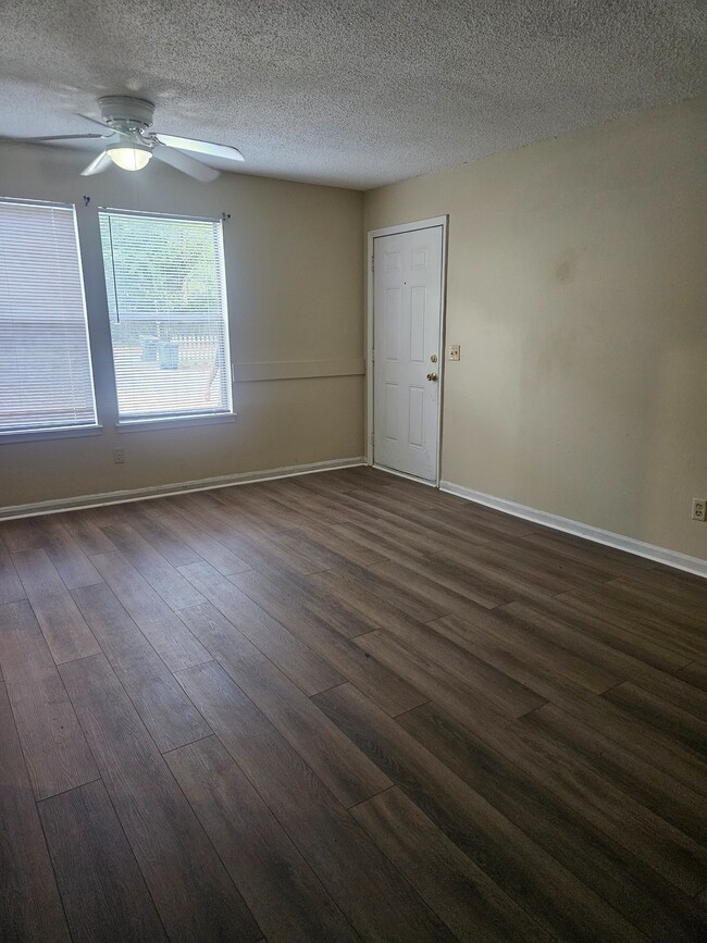 Building Photo - 7317 Patterson Road