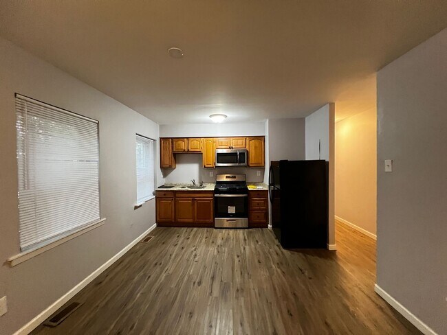 Primary Photo - 616 N 33rd St