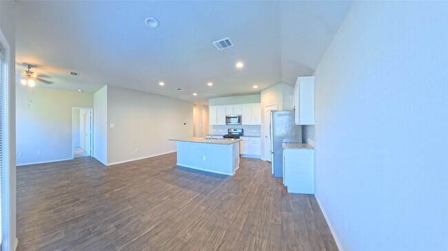 Building Photo - 4722 Lombardy Fire Trail