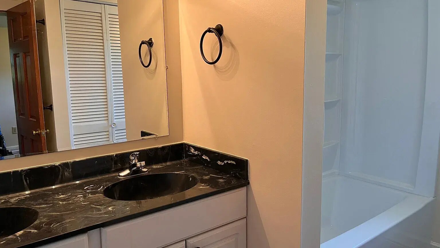 2nd Bathroom - 181 Belue Rd