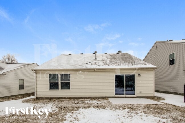 Building Photo - 2283 Layton Park Dr