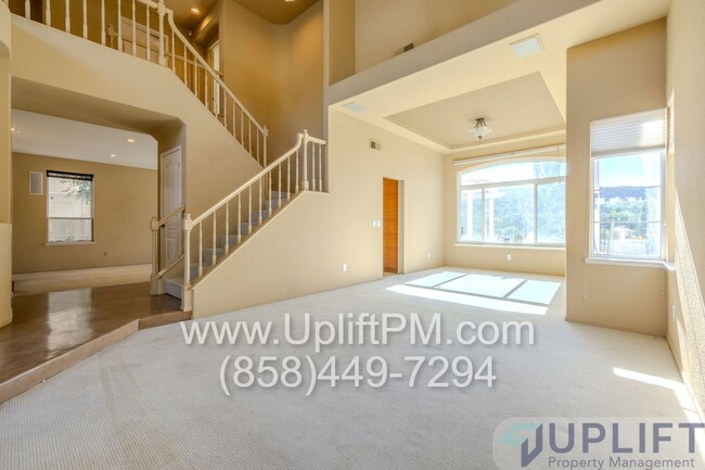 Building Photo - 11671 Boulton Ave