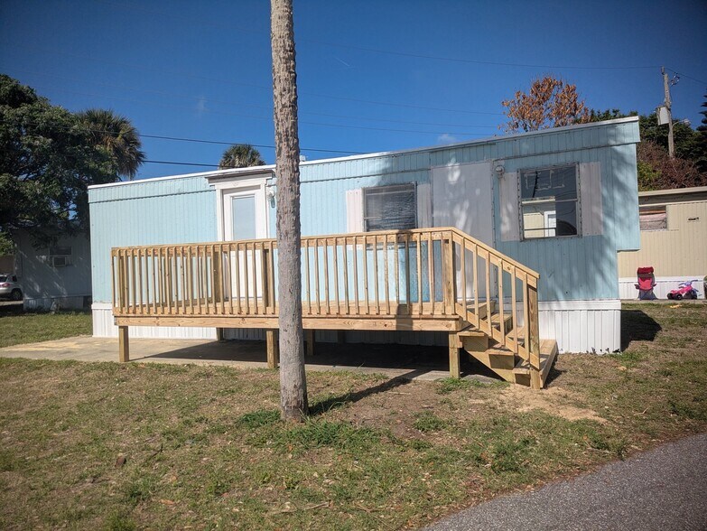 Building Photo - 920 Boardwalk Ln