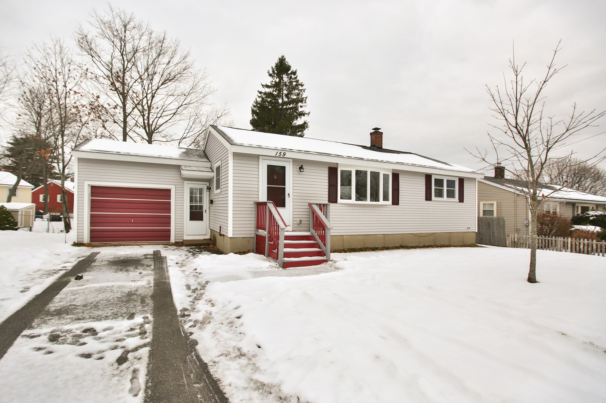 Building Photo - 159 Leslie Dr