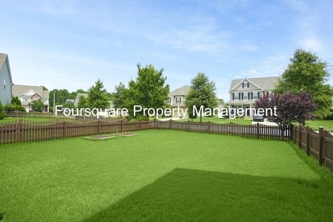 Building Photo - Inviting 3-Bed Single-Family Home with Bonus Room, Fenced Backyard & 2-Car Garage – Holly Springs