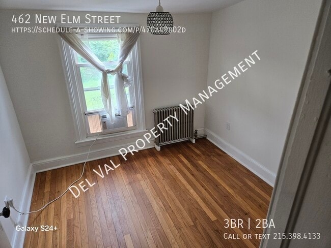 Building Photo - 462 New Elm St