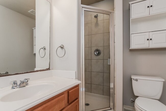 Building Photo - 11303 Northam Dr